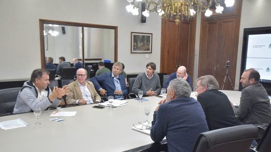 Tras reunirse con el Gobierno el sector lácteo se ilusiona con una baja de retenciones