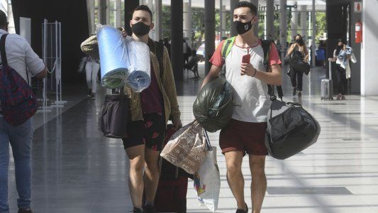 Hoteles y restaurantes: uno de cada cinco trabajadores perdió el empleo durante el 2020