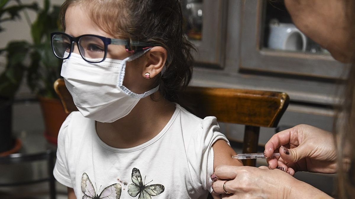 Córdoba: ya se pueden anotar para la vacunación los menores de 12 años (Foto: Telam).