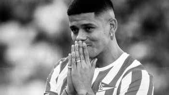 Marcos Rojo reveló que habló con Riquelme para ir a Boca: Estaba emocionado, mi viejo es fanático