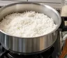 Cómo cocinar arroz suelto: proporciones, fuego y errores que cambian el resultado