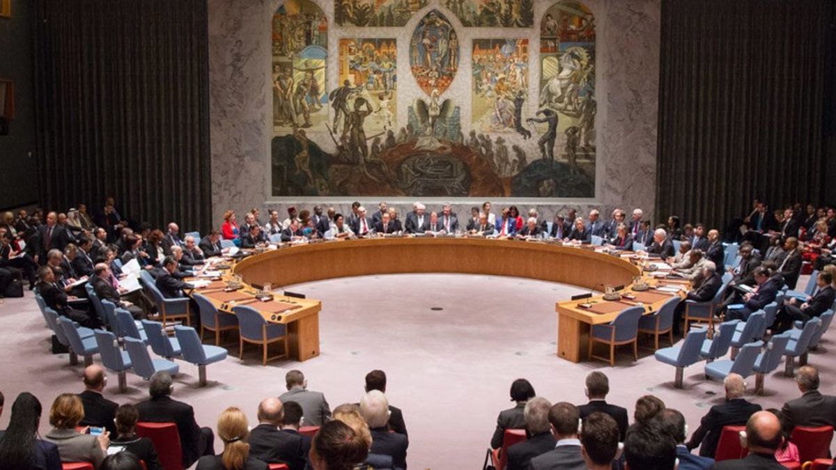 La Asamblea General de la ONU abre su sesión extraordinaria con un minuto de silencio por Ucrania