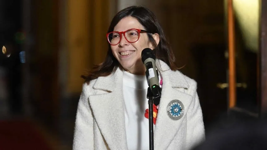 La broma de Silvina Batakis sobre los dólares que necesita River para traer a Miguel Borja