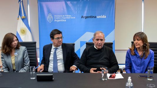 Paritarias récord: los bancarios tendrán aumento del 94,1% y marcan la pauta salarial