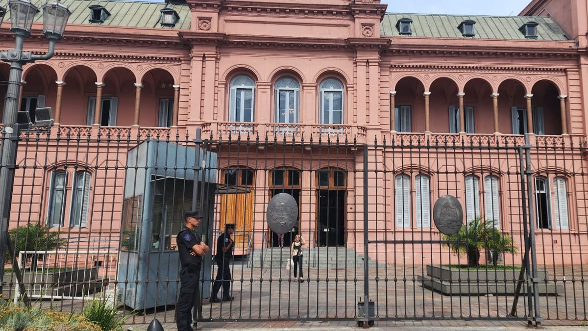 La Casa Rosada quedó desierta durante el partido Argentina-Polonia. ¿Qué hicieron los principales funcionarios? Foto: A24.com