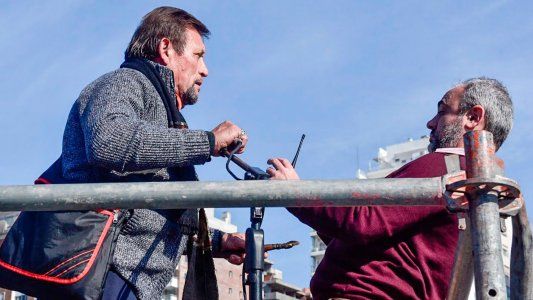 Rosario: detuvieron a un hombre que subió con un cuchillo al palco oficial durante el acto por el Día de la Bandera