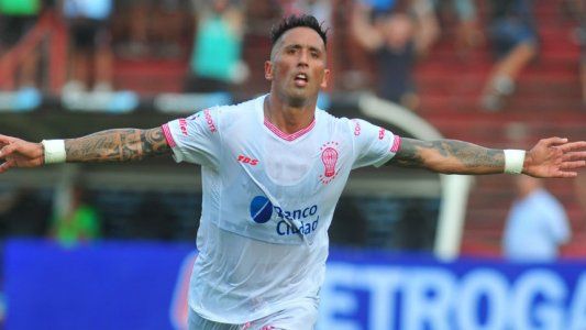 Huracán le ganó 2 a 1 a Central con un golazo del colombiano Andrés Roa