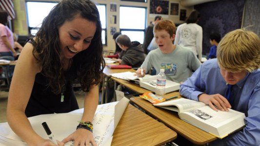 La FDA aprobó el uso de la vacuna de Pfizer en adolescentes de 12 a 15 años