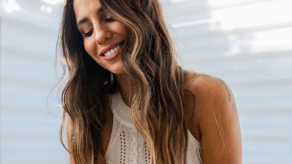 El desagradable antecedente por el que Cinthia Fernández no se saca fotos con hombres en la calle