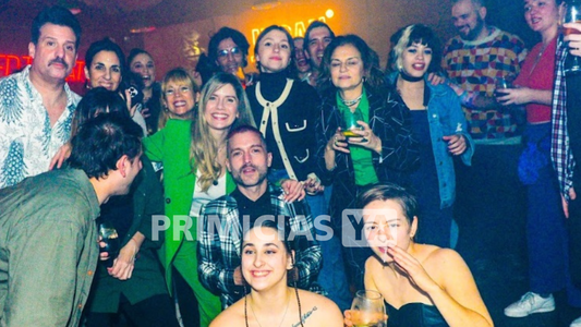 Las fotos del festejo de Laurita Fernández junto al elenco de Matilda, en su despedida del Gran Rex