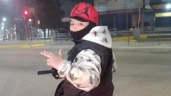 Robate el cielo, chispita: los mensajes de despedida al chico de 12 años muerto en un tiroteo policial