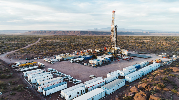 Pampa Energía colocó deuda por 100 millones de dólares a tasa cero