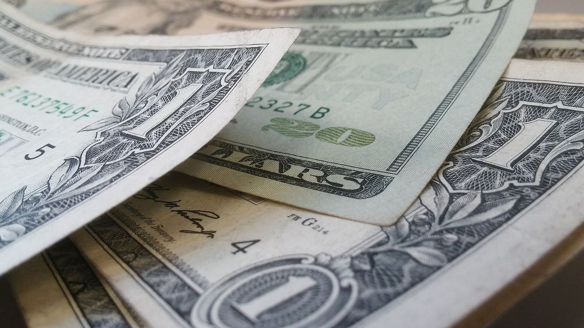 La Comisión Nacional de Valores (CNV) anunció este lunes nuevas disposiciones sobre el dólar financiero (Foto: archivo).