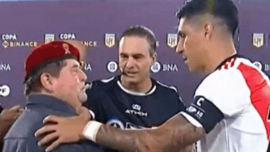 El gesto de Enzo Peréz con un ex combatiente de Malvinas antes del duelo entre River y Defensa y Justicia