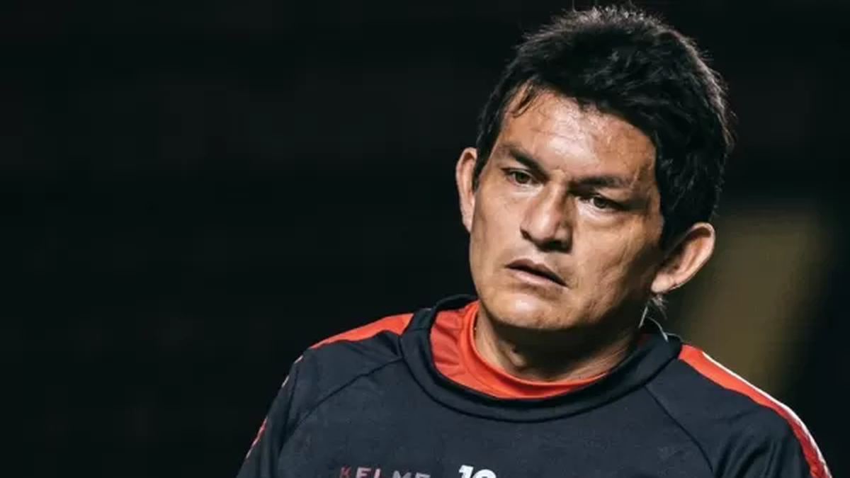 Así quedó la camioneta del Pulga Rodríguez tras el accidente: fue derivado a terapia intensiva