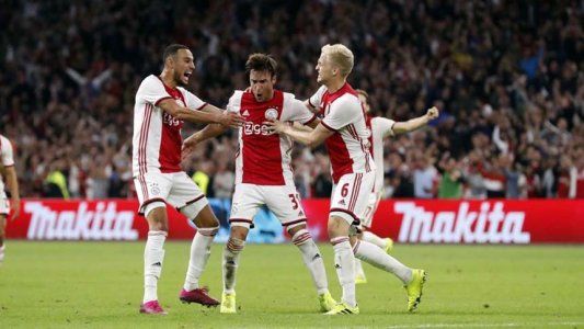 Champions League: con un gol de Tagliafico, Ajax eliminó a PAOK y se acerca a la fase de grupos