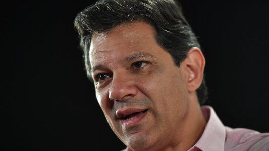 Haddad busca acortar distancias y advierte que con Bolsonaro nada está descartado, inclusive un golpe
