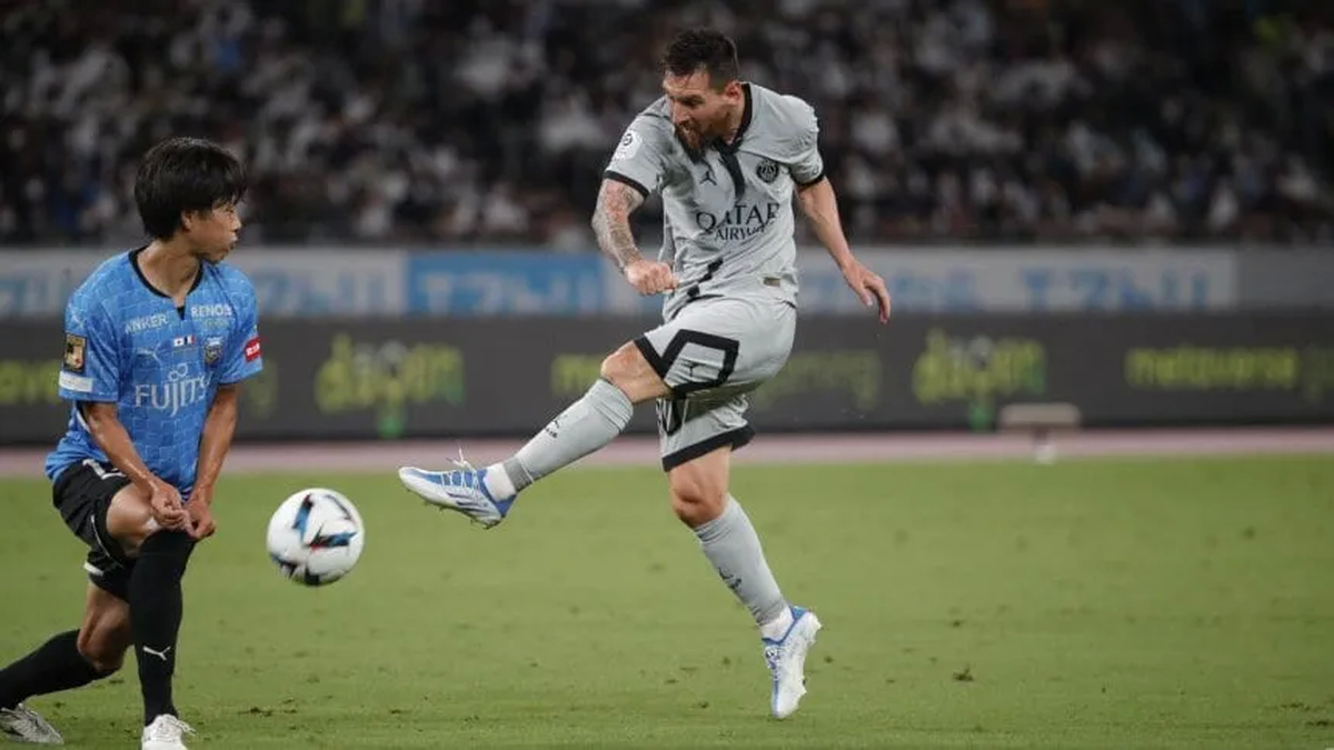 Lionel Messi anotó el 1-0 Lionel Lionel Messi hizo su primer gol en la victoria del PSG ante Kawasaki Frontale
