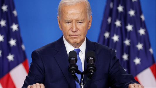 Joe Biden se olvidó el nombre de su secretario de Defensa y lo llamó el tipo negro