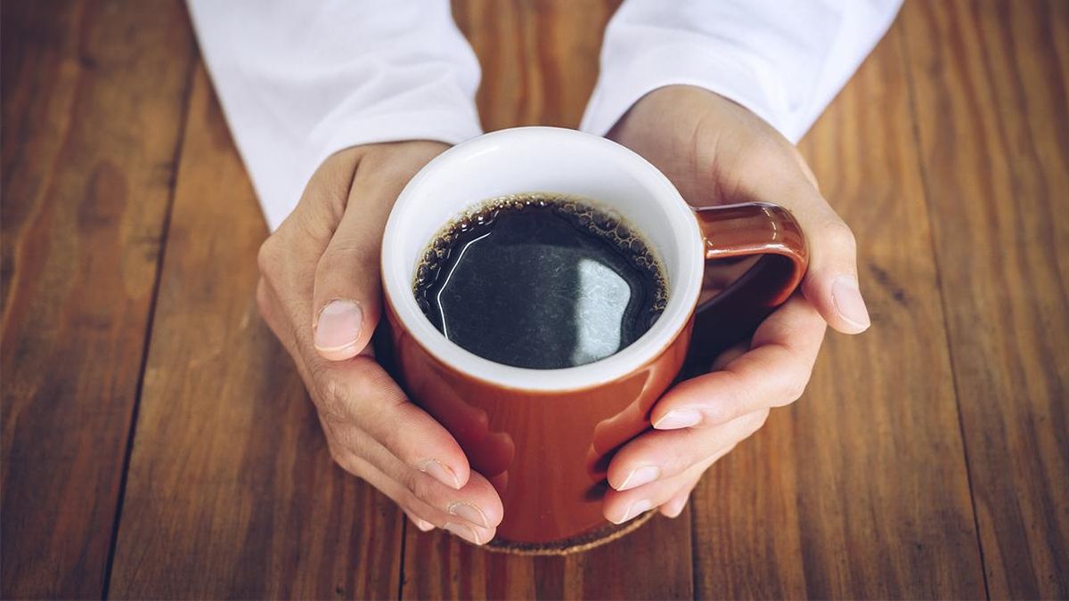 El momento en que se toma el café y su combinación con determinados alimentos pueden influir en la digestión y la absorción de nutrientes.