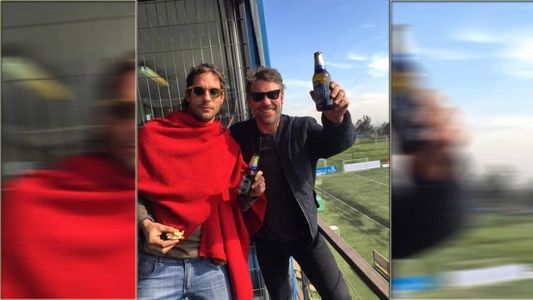 Gonzalo Valenzuela se muestra libre, soltero y con amigos