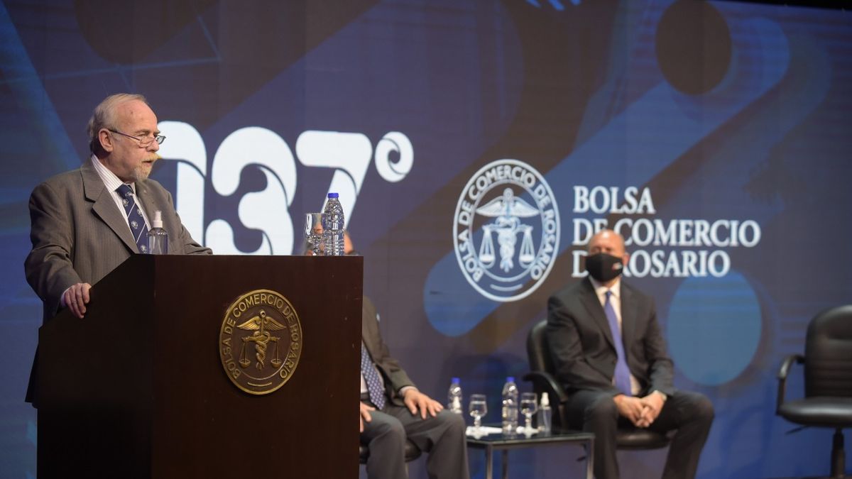 La estatización de la Hidrovía del paraná despertó las críticas de la Bolsa de Comercio rosarina.&nbsp;