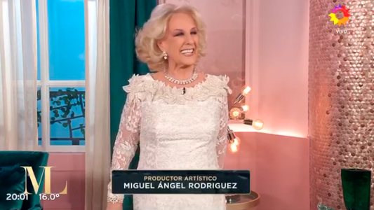 Mirtha Legrand volvió a la tele tras su operación: ¡Estoy un poquito flojeli para caminar!