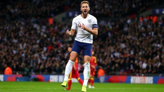 Con un triplete de Kane, Inglaterra aplastó 7-0 a Montenegro y clasificó a la Euro