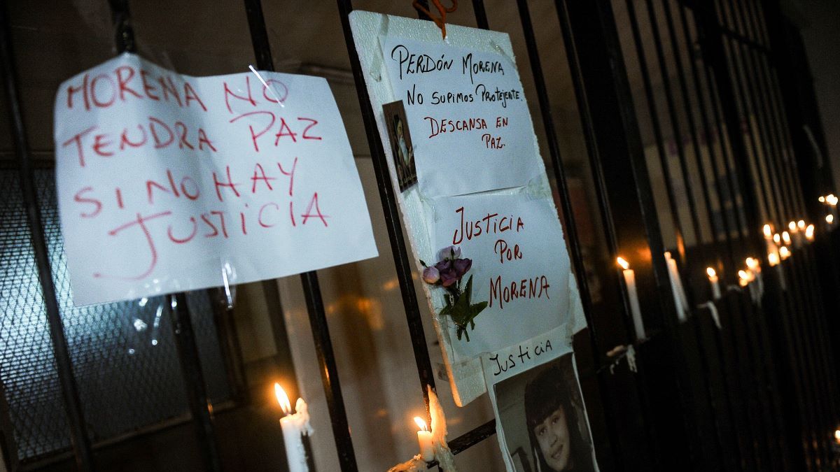 Conmoción en Lanús por el crimen de Morena. Vecinos piden justicia. (Foto: Telam)