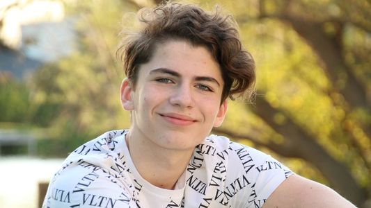 Martín Savi, la voz popular y lírica que brilla en el espectáculo de Flavio Mendoza: La música es todo para mí