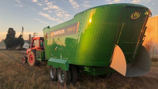 Campo, big data e inteligencia artificial: una empresa de Córdoba relanza sus mixers