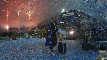 Las primeras horas de la Selección en Argentina: cena con familiares, fuegos artificiales y miles de hinchas