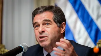 Luis Caputo sumó al ex canciller uruguayo, Ernesto Talvi, como asesor del equipo económico