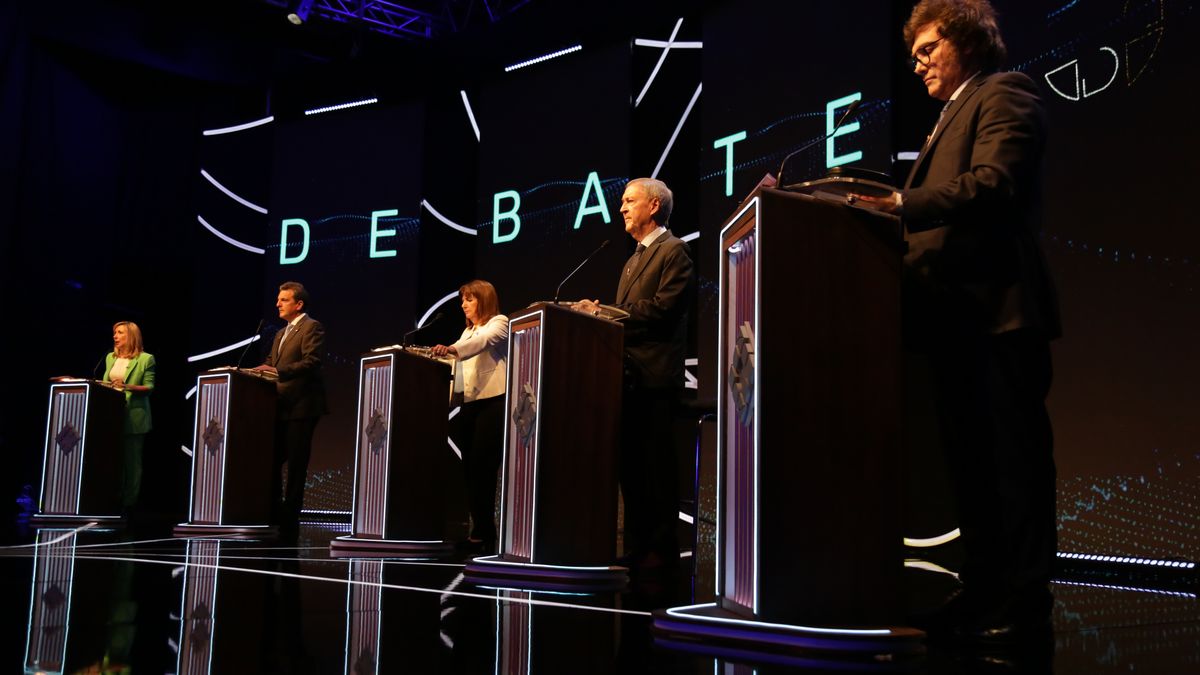 Con fuertes cruces y chicanas, se celebró el segundo debate