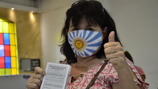 Pandemia: los tres indicios que dejan ver una luz al final del túnel