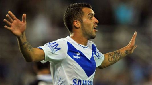 Futbolista de Vélez involucrado en una pelea en la puerta de un boliche