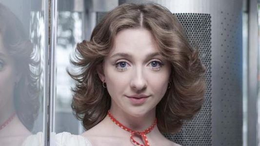 Netflix deslumbra con el gran estreno de la nueva serie del creador de Peaky Blinders