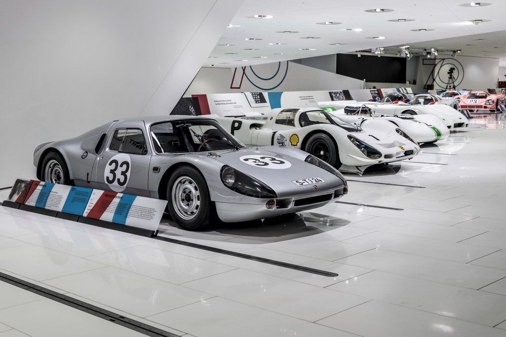Tiempo para visitar el Museo Porsche desde su hogar