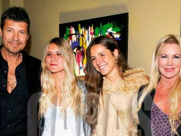 Marcelo Tinelli y Soledad Aquino junto a sus hijas, Micaela y Candelaria. Hace a&ntilde;os que se separaron, pero mantienen la mejor de las relaciones.&nbsp;