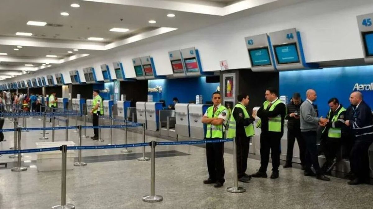 Nuevas medidas en aeropuertos de Argentina.