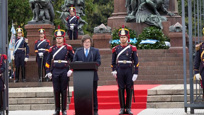 Milei encabezó el acto en homenaje a San Martín: Los enemigos de la libertad no descansan