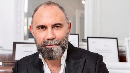La historia de Gabriel Lage, el diseñador y emprendedor que exporta alta costura con sello Argentino