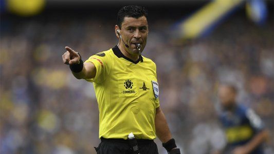 Qué dijo Roberto Tobar, el árbitro de la Superfinal, tras perdonarle la vida a Borré, Wanchope y Maidana