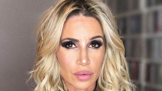 Florencia Peña enfrentó la polémica por los precios para ver Casados con hijos en teatro