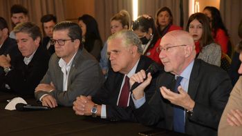 Ricardo López Murphy le pidió a Juntos por el Cambio un lugar en la mesa nacional. (Prensa) Ricardo López Murphy le pidió a Juntos por el Cambio un lugar en la mesa nacional. (Prensa)