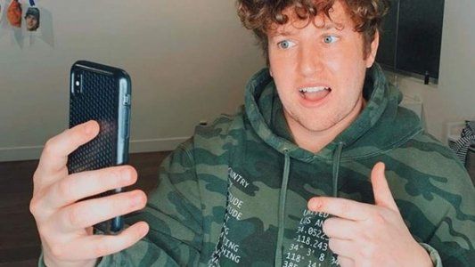 Murió Corey La Barrie en un trágico accidente de tránsito: las redes sociales lloran la partida del youtuber