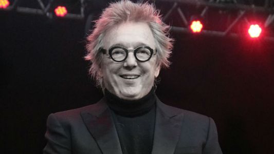 Pepe Cibrián se recupera favorablemente de la operación de urgencia