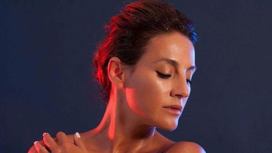 Sensual producción de fotos de Eleonora Wexler a los 42