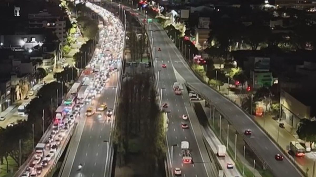 Tiroteo y muerte en la autopista 9 de Julio Sur: el delincuente asesinado  era menor de edad