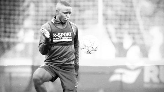 El colombiano Johan Carbonero, futbolista de Gimnasia, fue denunciado por acoso y tentativa de abuso sexual